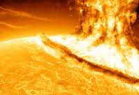 EE.UU. llama a prepararse ante una tormenta solar  