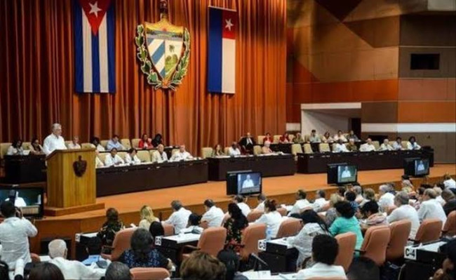 Para orar: Cuba aprueba el cambio de sexo sin restricción