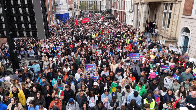 Más de 5 mil cristianos en la Marcha para Jesús en Irlanda